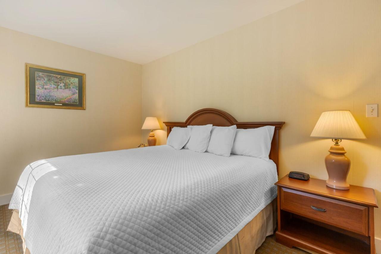 Ogunquit Hotel And Suites Bagian luar foto